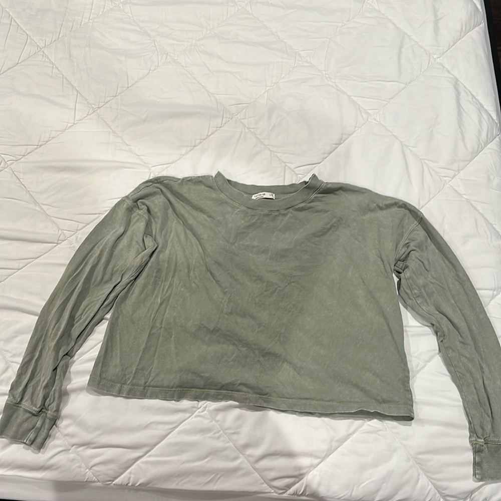 Cotton on cropped acid wash long sleeve